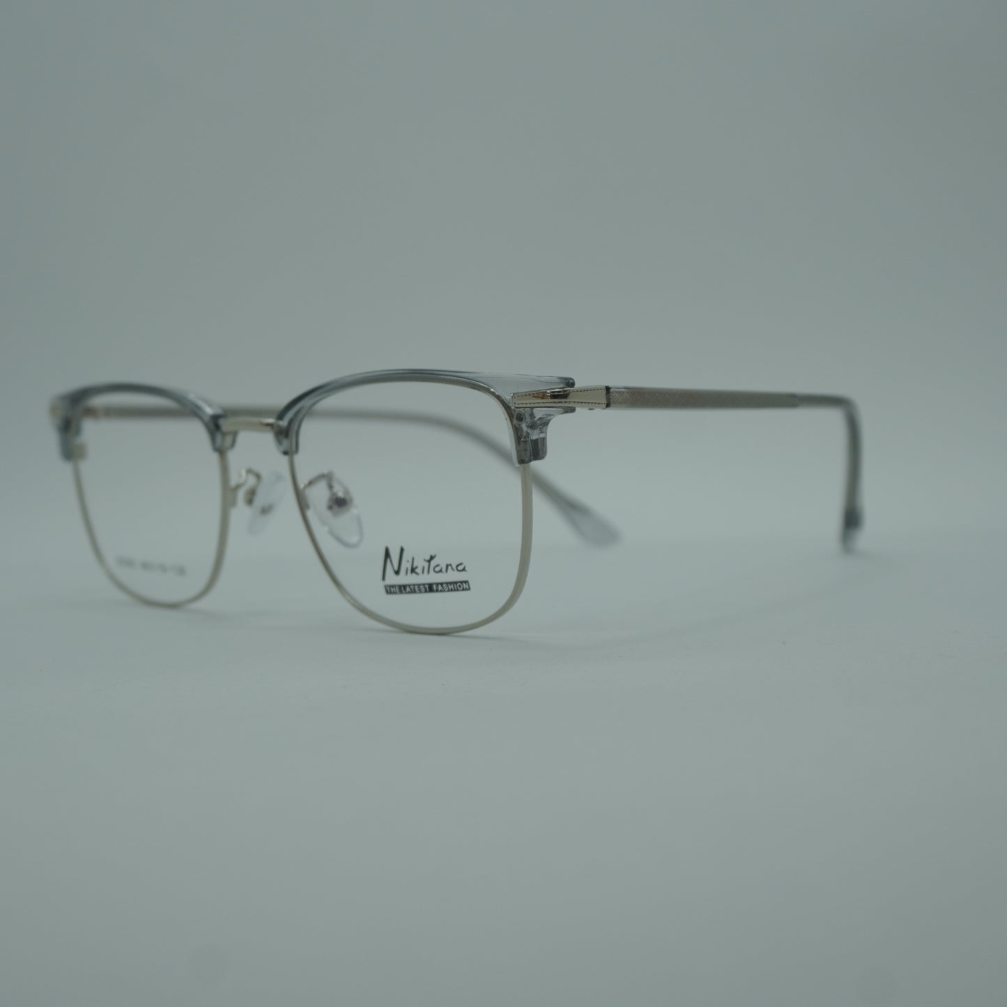 Montura Mujer - Gris+ lente formulado.