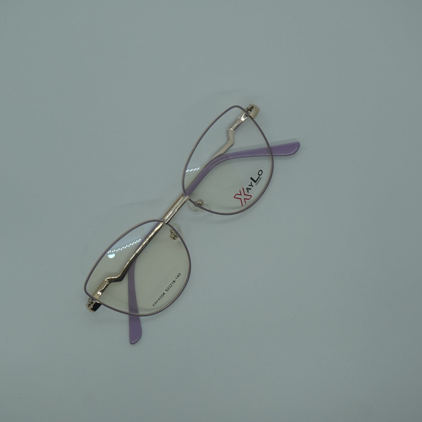 Montura Mujer - Cat Dorada+ lente formulado.