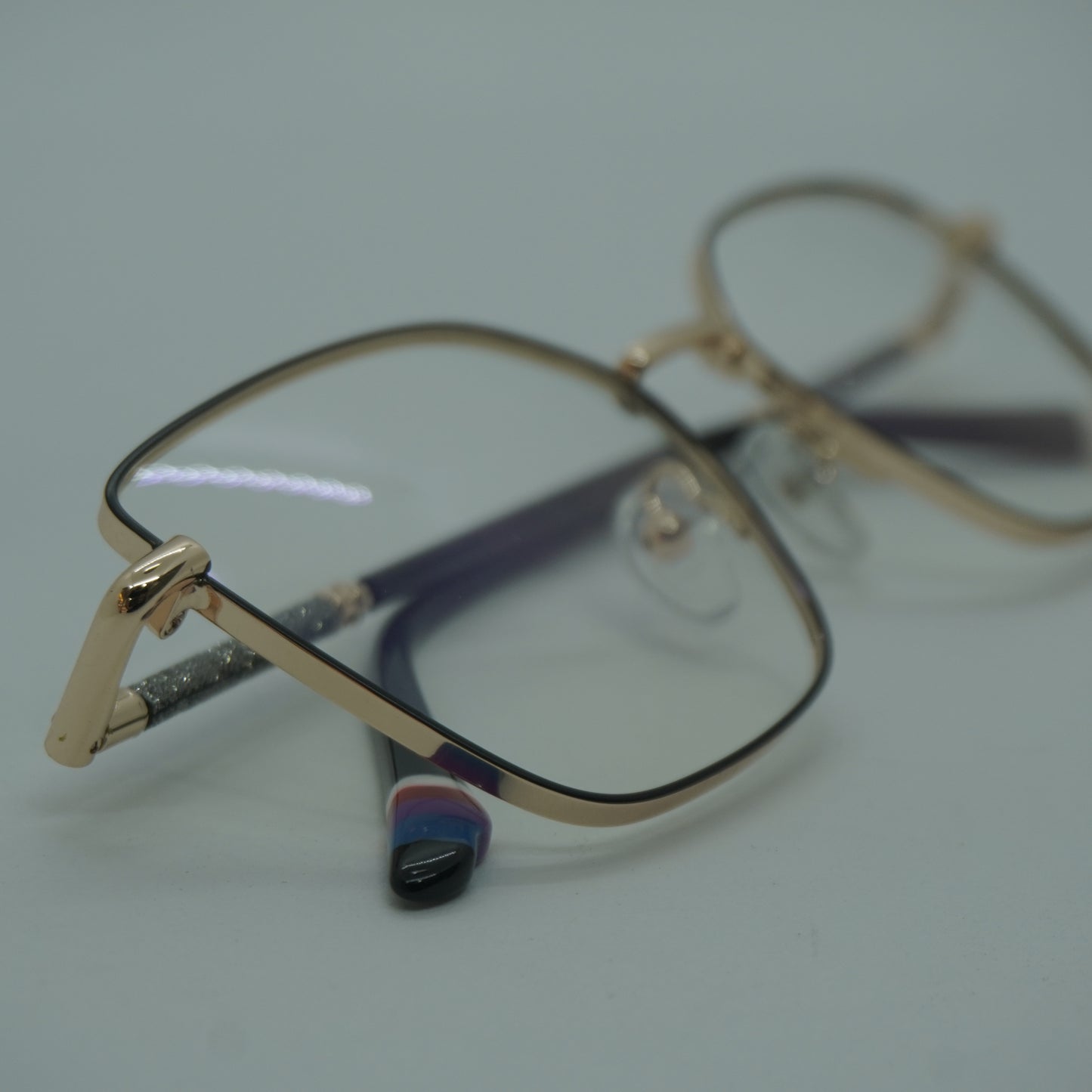 Montura Mujer - Metalica Negro + lente formulado.